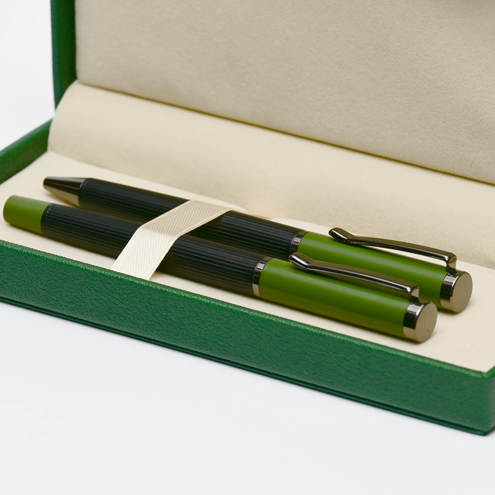 Luxury Pen Set – Dual Writing Collection in Elegant Green Gift Case