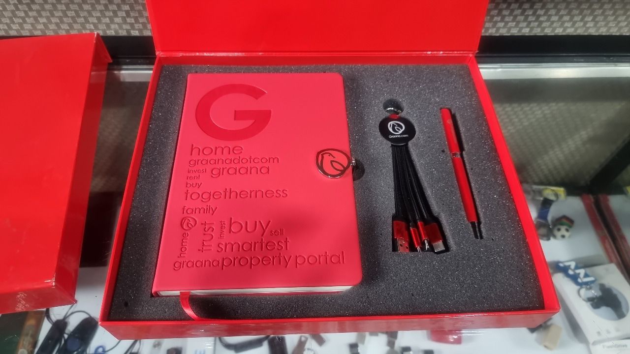✨Luxury Customised-able Gift set 🎁