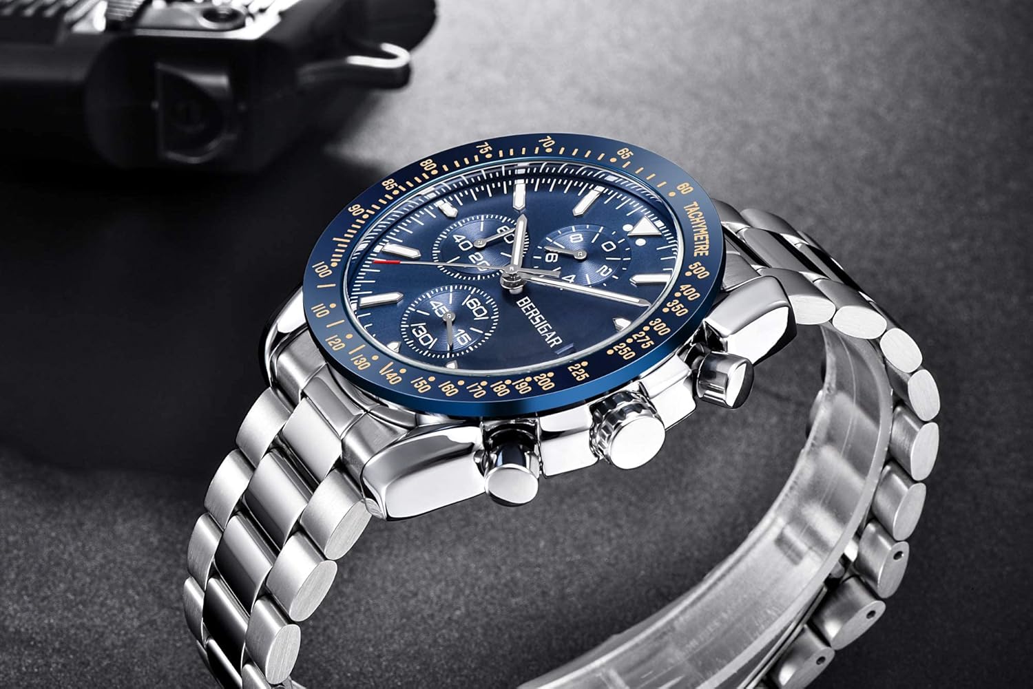 SKMEI Luxury Men’s Chronograph Watch