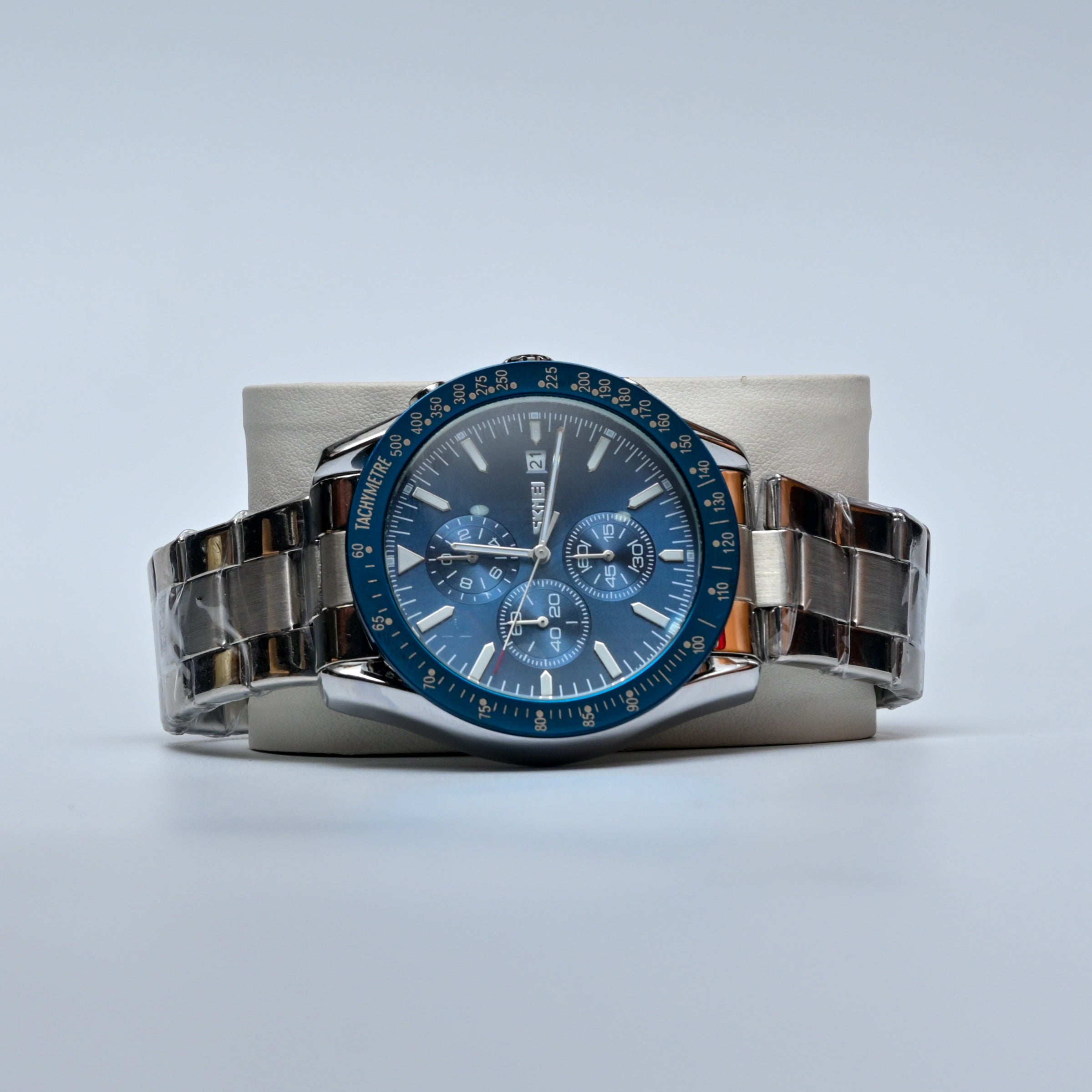 SKMEI Luxury Men’s Chronograph Watch