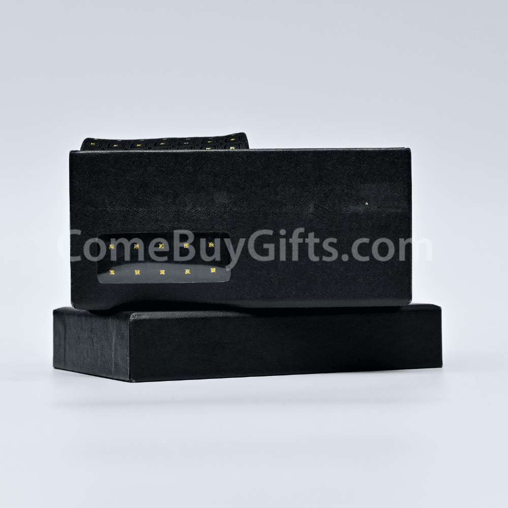 The Signature Collection Men's Tie Set.