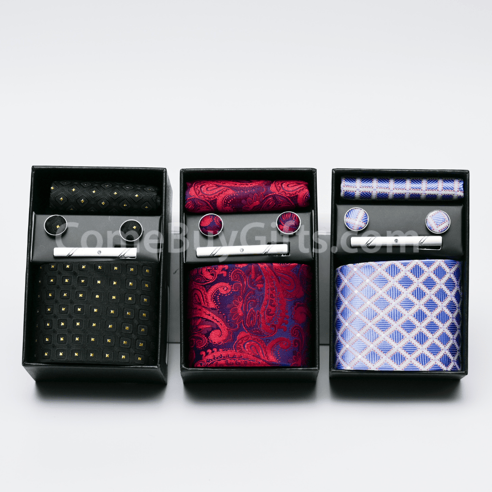 The Signature Collection Men's Tie Set.