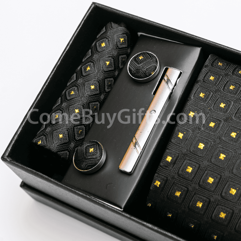 The Signature Collection Men's Tie Set.